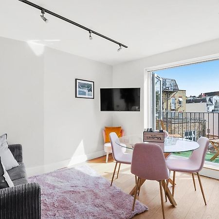Charming 2 Bed Apartment Free Wifi Close To Camden 런던 외부 사진